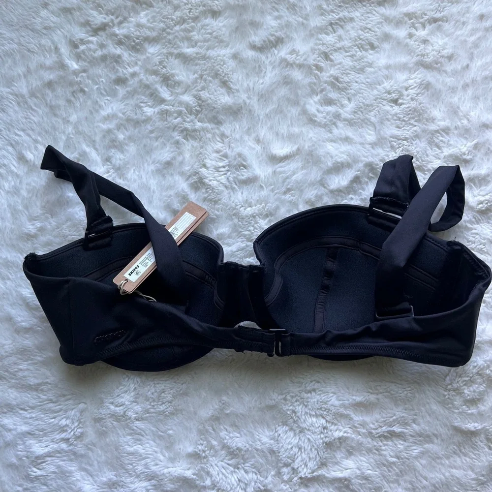 SKIMS‎ Signature Swim Strapless Underwire Top Onyx Black BT-BAN-7489W Large NWT